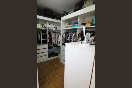 Casa de condomínio para alugar com 464m², 5 quartos e 9 vagasSuíte 2