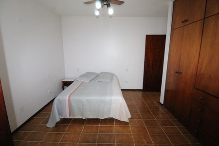 Casa de condomínio para alugar com 464m², 5 quartos e 9 vagasQuarto 3