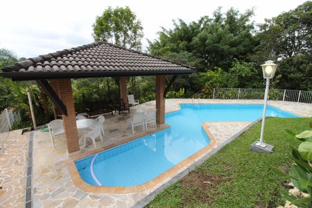 Casa de condomínio para alugar com 464m², 5 quartos e 9 vagasÁrea Externa