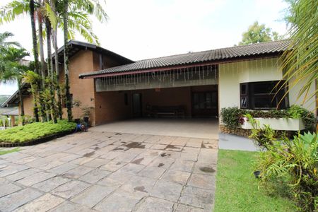 Casa de condomínio para alugar com 464m², 5 quartos e 9 vagasÁrea Externa