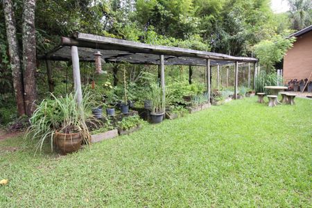 Casa de condomínio para alugar com 464m², 5 quartos e 9 vagasÁrea Externa