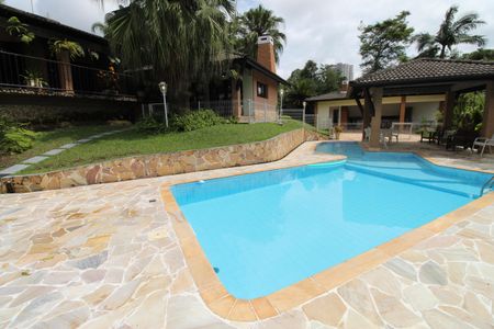 Casa de condomínio para alugar com 464m², 5 quartos e 9 vagasÁrea Externa