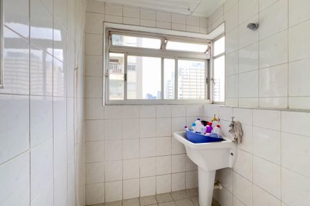 Apartamento à venda com 50m², 2 quartos e 1 vaga Apartamento à venda com 50m², 2 quartos e 1 vagaCozinha e área de serviço