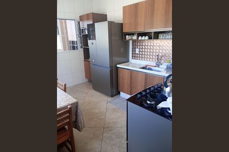 Casa para alugar com 64m², 2 quartos e 1 vagaCozinha