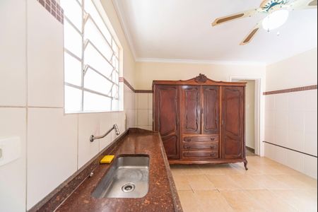 Casa para alugar com 120m², 2 quartos e 1 vagaCozinha 