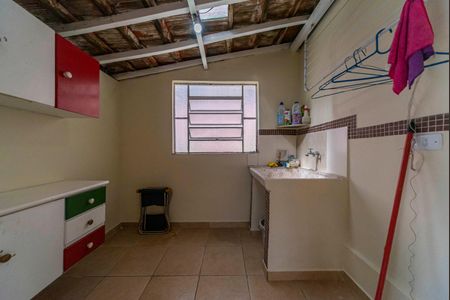 Casa para alugar com 120m², 2 quartos e 1 vagaÁrea de Serviço