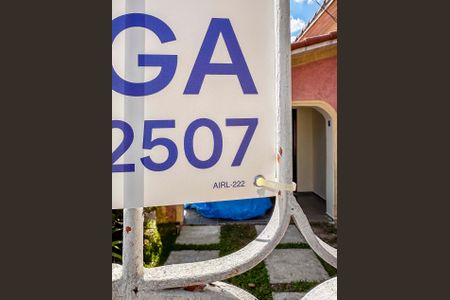 Casa para alugar com 120m², 2 quartos e 1 vagaPlaca Instalada na Fachada