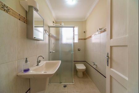 Casa para alugar com 120m², 2 quartos e 1 vagaBanheiro