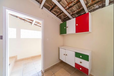 Casa para alugar com 120m², 2 quartos e 1 vagaÁrea de Serviço