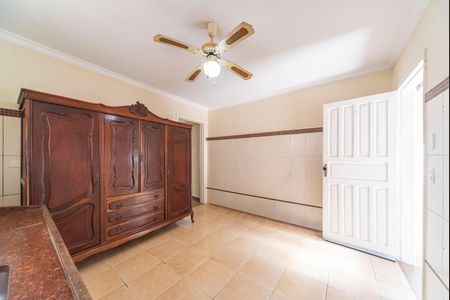 Casa para alugar com 120m², 2 quartos e 1 vagaCozinha 