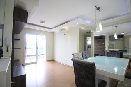 Sala de apartamento à venda com 2 quartos, 72m² em Paraíso do Morumbi, São Paulo