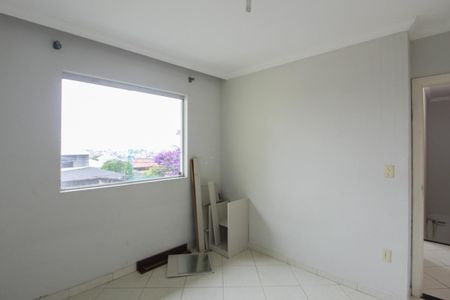 Quarto 1 de casa para alugar com 2 quartos, 60m² em Jardim Leblon, Belo Horizonte