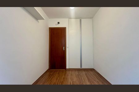 Apartamento à venda com 122m², 3 quartos e 2 vagas Apartamento à venda com 122m², 3 quartos e 2 vagasQuarto