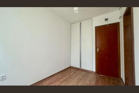 Apartamento à venda com 122m², 3 quartos e 2 vagas Apartamento à venda com 122m², 3 quartos e 2 vagasQuarto