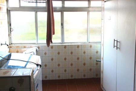 Apartamento para alugar com 87m², 2 quartos e 1 vagaCozinha e Área de Serviço