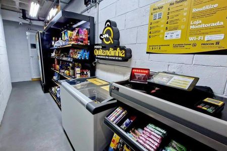 Apartamento à venda com 134m², 3 quartos e 2 vagas Apartamento à venda com 134m², 3 quartos e 2 vagasMini Mercado