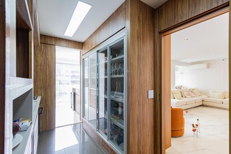 Apartamento à venda com 134m², 3 quartos e 2 vagas Apartamento à venda com 134m², 3 quartos e 2 vagasCozinha