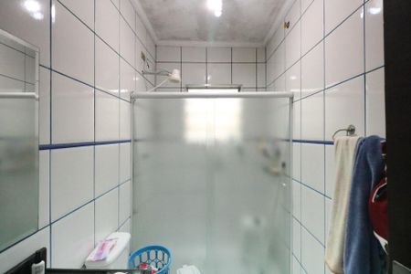 Casa à venda com 328m², 2 quartos e 2 vagas Casa à venda com 328m², 2 quartos e 2 vagasBanheiro