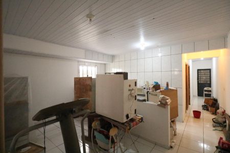 Casa à venda com 328m², 2 quartos e 2 vagas Casa à venda com 328m², 2 quartos e 2 vagasCasa 02