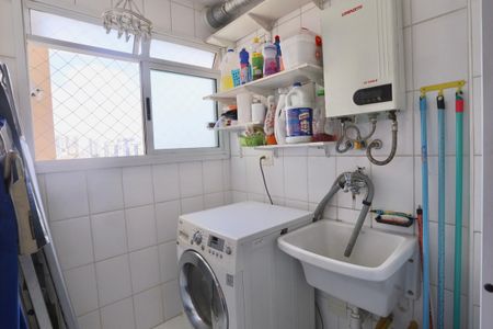 Apartamento à venda com 76m², 3 quartos e 2 vagasLavanderia