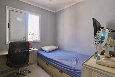 Apartamento à venda com 76m², 3 quartos e 2 vagasQuarto 2