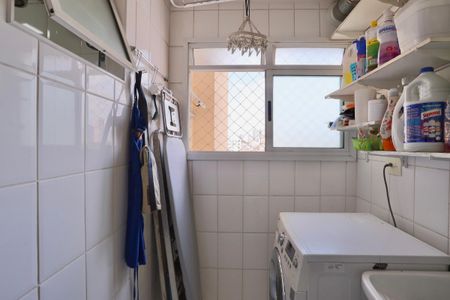 Apartamento à venda com 76m², 3 quartos e 2 vagasLavanderia