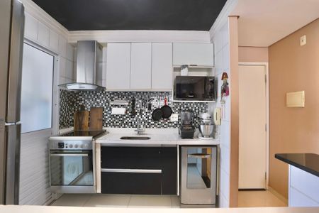 Apartamento à venda com 76m², 3 quartos e 2 vagasCozinha