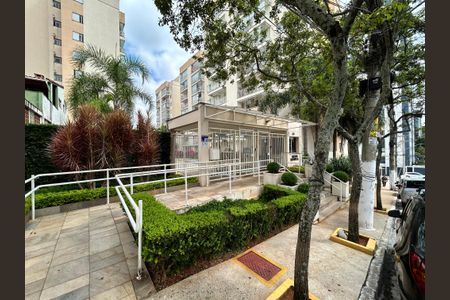 Apartamento à venda com 76m², 3 quartos e 2 vagasFachada