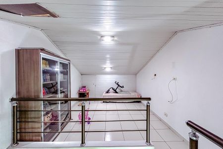 Casa para alugar com 103m², 3 quartos e 4 vagasSótão