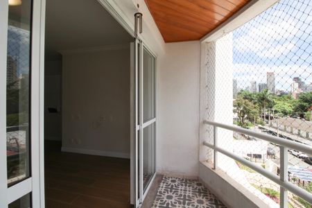 Apartamento para alugar com 94m², 3 quartos e 2 vagasVaranda