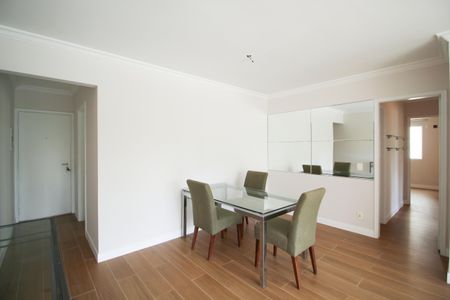 Apartamento para alugar com 94m², 3 quartos e 2 vagasSala