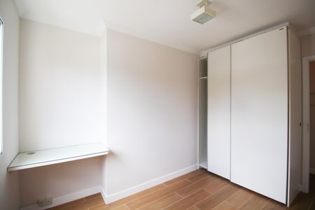 Apartamento para alugar com 94m², 3 quartos e 2 vagasQuarto 2