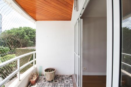 Varanda de apartamento para alugar com 3 quartos, 94m² em Vila Olímpia, São Paulo