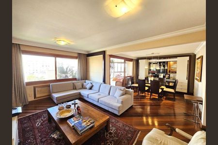Apartamento para alugar com 4 quartos, 130m² em Auxiliadora, Porto Alegre
