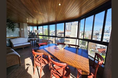 Apartamento para alugar com 130m², 4 quartos e 2 vagasVaranda 