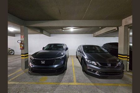 Apartamento para alugar com 130m², 4 quartos e 2 vagasÁrea Comum 