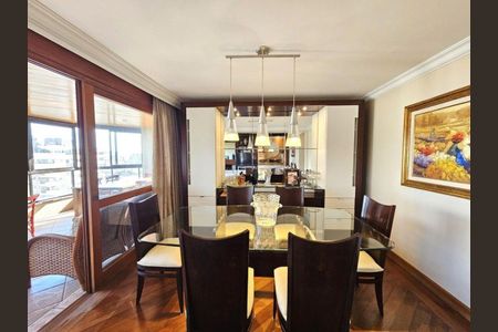 Apartamento para alugar com 130m², 4 quartos e 2 vagasSala 