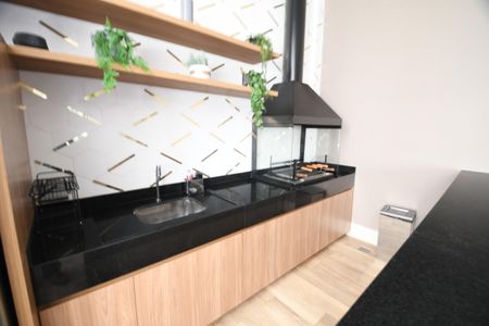 Apartamento para alugar com 55m², 2 quartos e 1 vagaÁrea comum - Churrasqueira