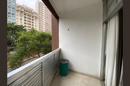 Apartamento à venda com 40m², 1 quarto e sem vagaVaranda