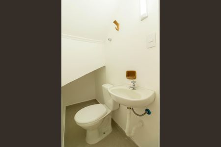 Casa de condomínio para alugar com 80m², 2 quartos e sem vaga