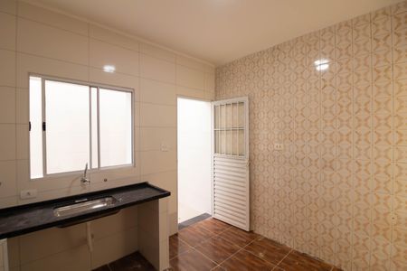 Casa de condomínio para alugar com 80m², 2 quartos e sem vaga