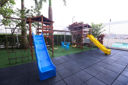 Apartamento para alugar com 47m², 2 quartos e 1 vaga Apartamento para alugar com 47m², 2 quartos e 1 vagaPlayground