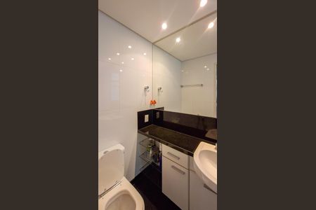 Banheiro da Suíte de apartamento para alugar com 3 quartos, 100m² em Centro, Belo Horizonte