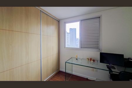 Apartamento para alugar com 100m², 3 quartos e 2 vagasQuarto 3