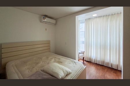 Quarto de apartamento para alugar com 3 quartos, 100m² em Centro, Belo Horizonte