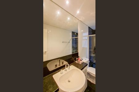 Apartamento para alugar com 100m², 3 quartos e 2 vagasBanheiro Social