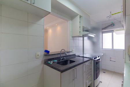 Cozinha de apartamento à venda com 3 quartos, 63m² em Vila Ema, São Paulo