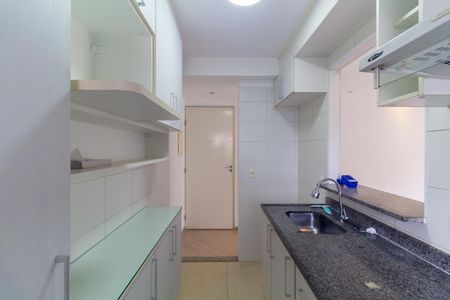Cozinha de apartamento à venda com 3 quartos, 63m² em Vila Ema, São Paulo
