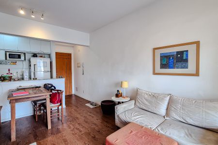 Sala de apartamento para alugar com 2 quartos, 54m² em Lapa, São Paulo