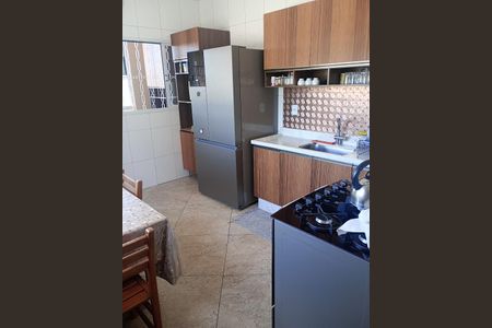 Casa à venda com 250m², 4 quartos e 1 vagaCozinha